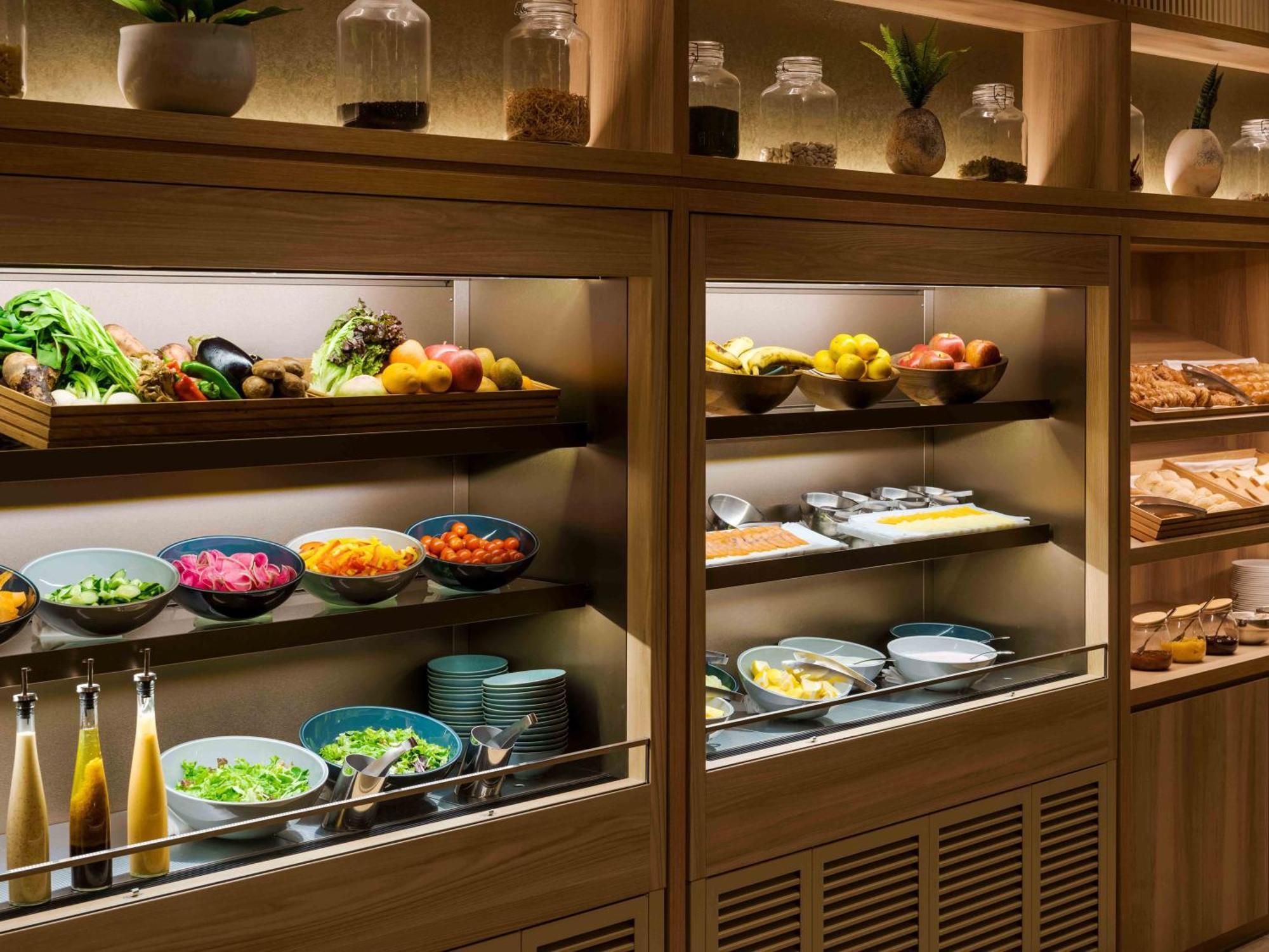 Hilton Garden Inn Kyoto Shijo Karasuma Exterior photo